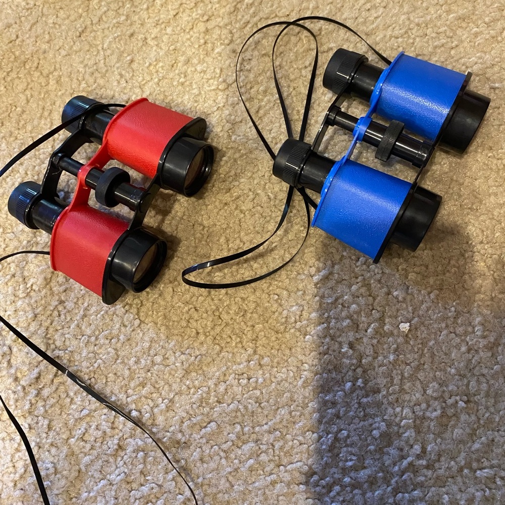 2 pairs of child’s binoculars